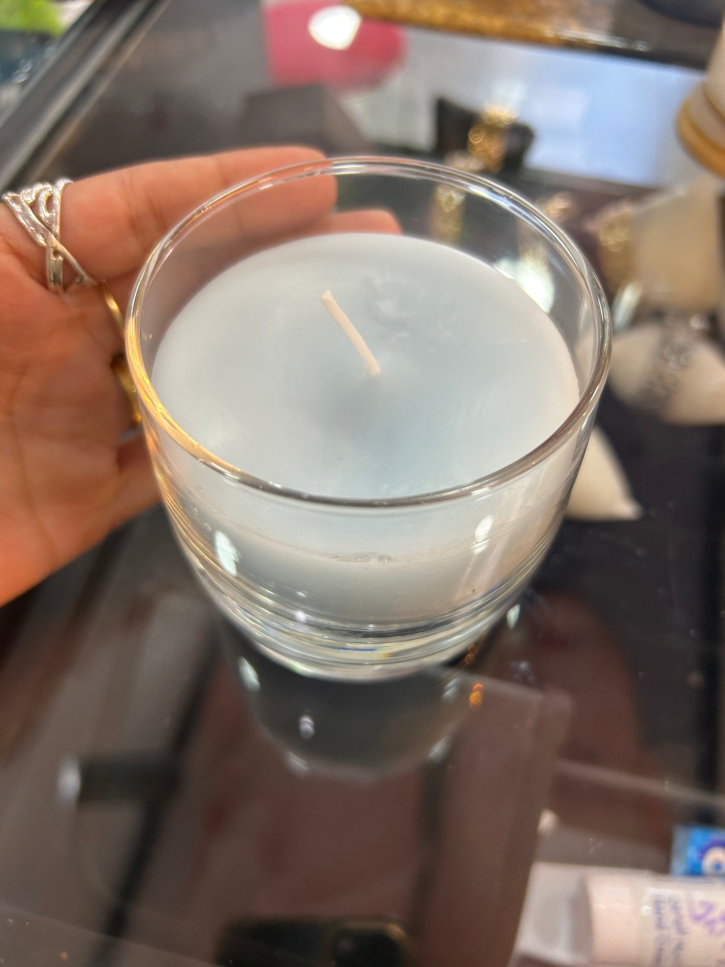 شمع برائحة الخوخ